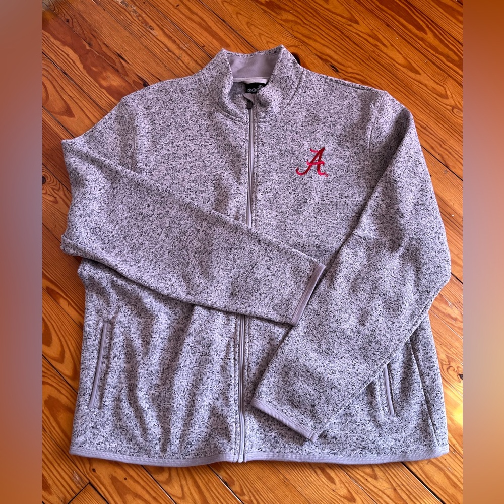 U of Alabama pullover. Size 2XL.